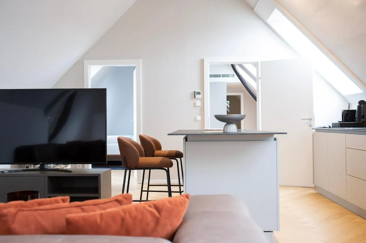 Blackhome Vienna Luxury Loft contacts
